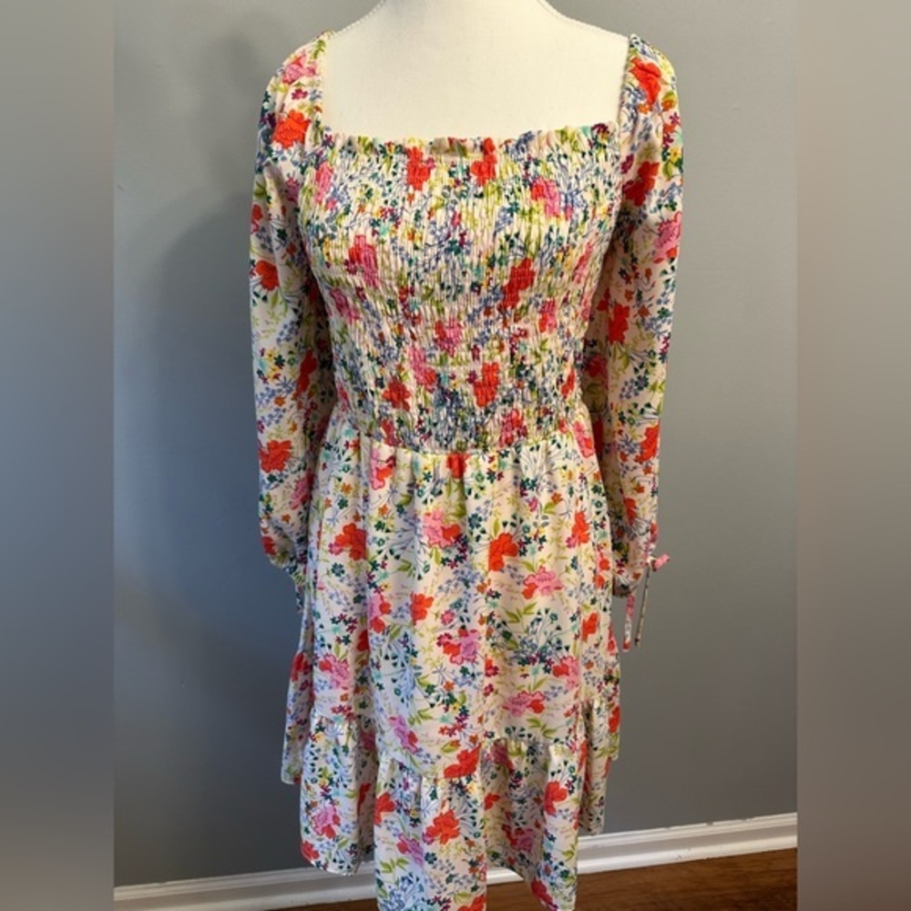 LIKE NEW LAUREN CONRAD SMOCKED OFF THE SHOULDER FLORAL DRESS - Medium SKU:272